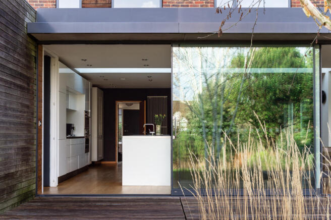 Glass House (42).jpg