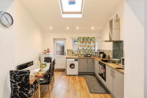Cowper Street, Leigh, WN7