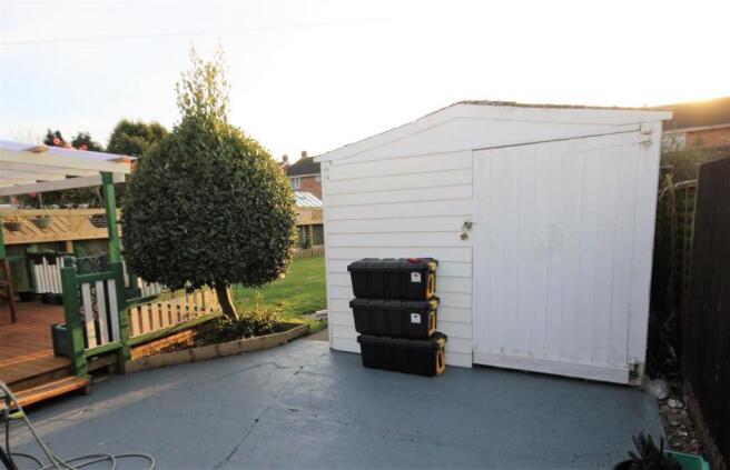 garage.jpg