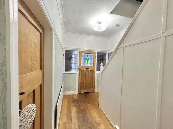 Hallway.jpg