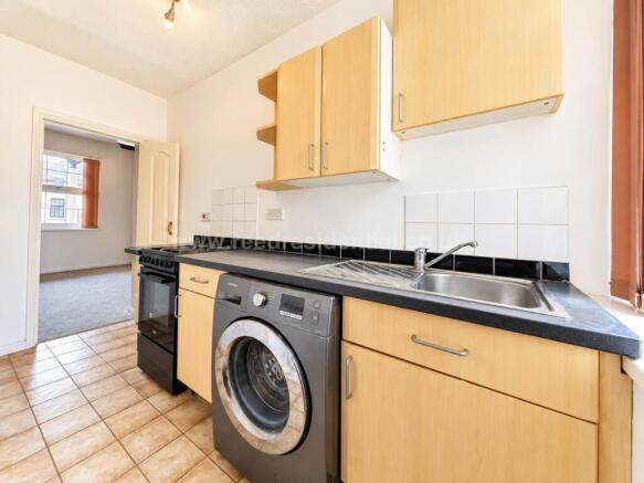 Rosewood Lane, Shoeburyness photo 4