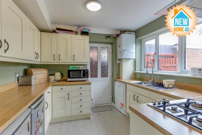 KITCHEN: