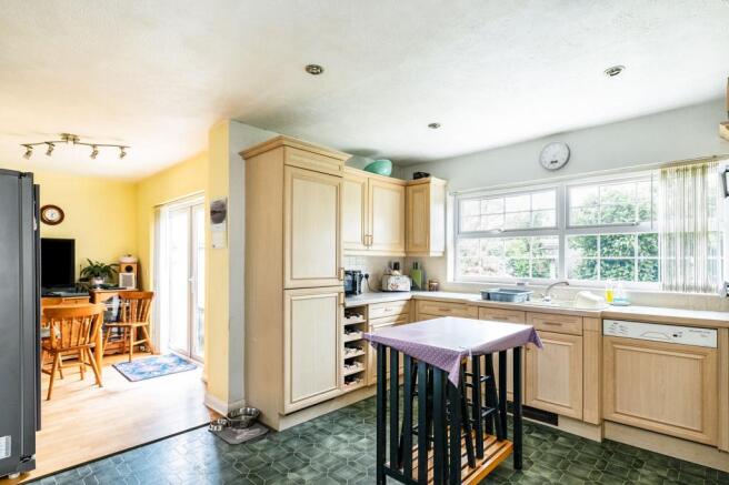 Kitchen/breakfast ro