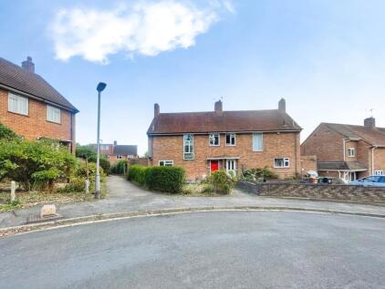 Rosehill Gardens, Abbots Langley, Hertfordshire, WD5