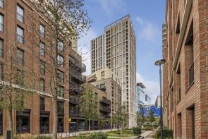 Apartment 2005, Bouchon Point, Cendal Crescent, London E1 2FU