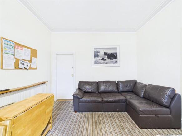 Living Room.jpg