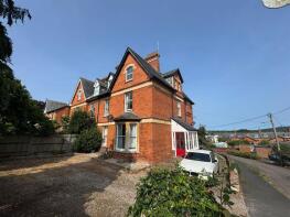 Flat 4, 18, The Avenue, Tiverton EX16 4HR
