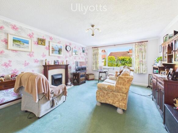 2 bed Detached Bungalow for sale Image 5
