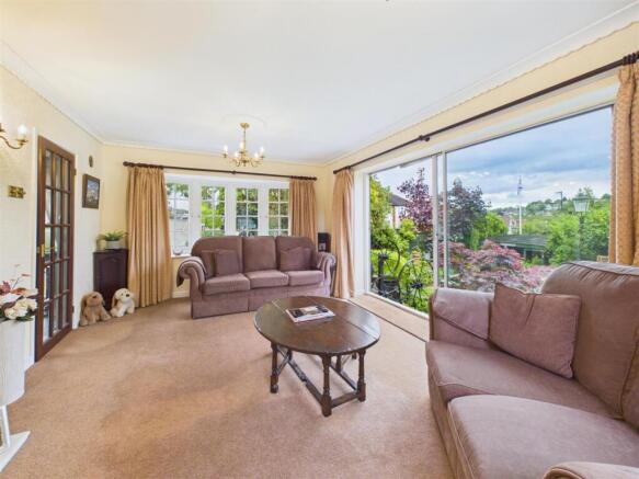 2 bed Detached Bungalow for sale Image 5