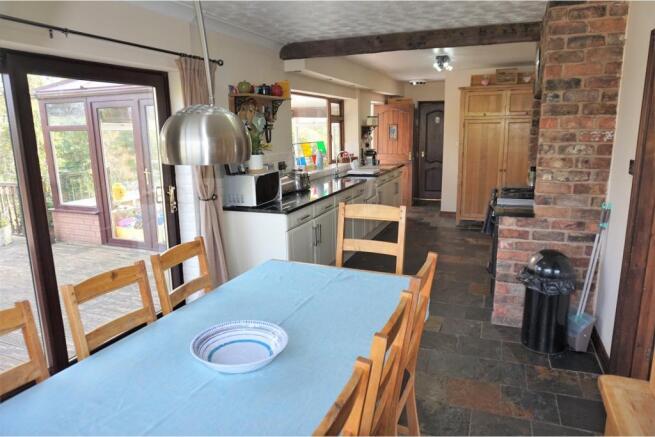 Kitchen / Diner