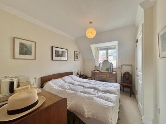 Bedroom 2.jpg