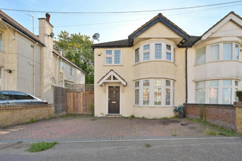 Aldenham Road, Bushey, WD23