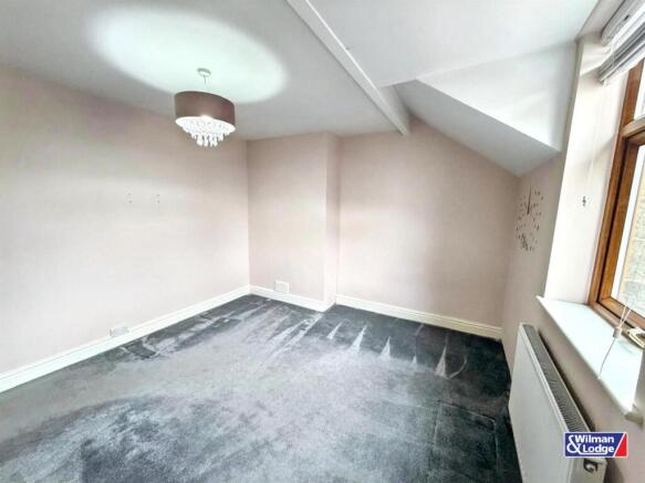 3 bed Terraced for sale Image 12