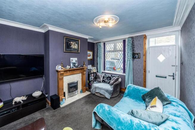 2 bed Terraced for sale Image 6
