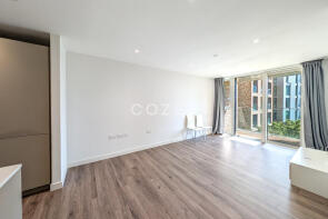 Flat 15, 42 The Shoreline Building, Newnton Close, Hackney, London N4 2GT