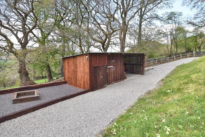 OPEN FRONTED GARAGE