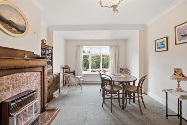 3 bed Semi-Detached for sale Image 10