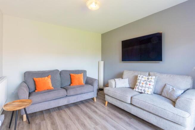 rear lounge-2.jpg