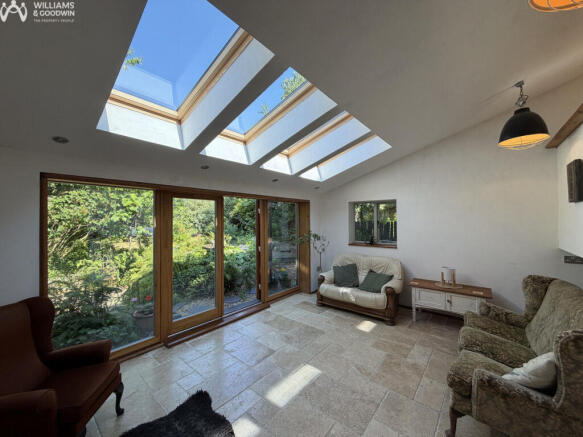 Ffordd Pendinas, Tregarth, Gwynedd, LL57 photo 4