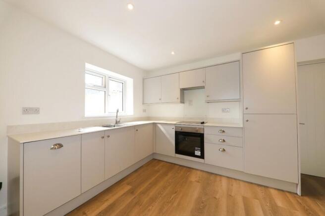 Kitchen Area (E)