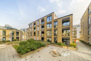 6, 23 Stockbridge House, Eltringham Street, London SW18 1GP