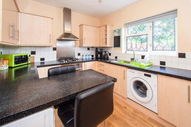 Kitchen/Dining