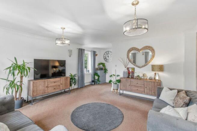 3 bed Town House for sale Image 10