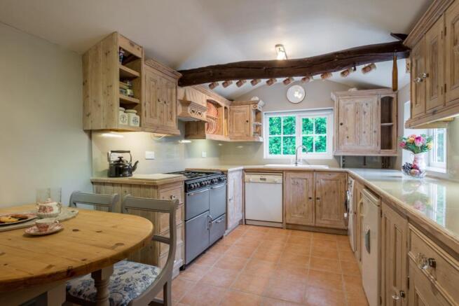 Kitchen / Breakfast
