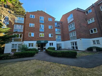 Lakeside Lodge, 131 Bridge Lane, NW11