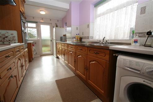 Kitchen/Breakfast Room Alternate