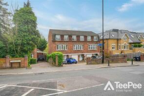26, Slades Hill, Enfield EN2 7EE