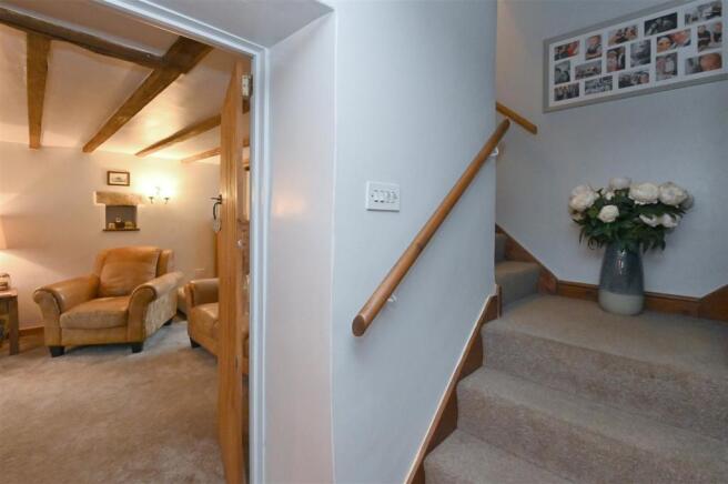 Stairs and lounge.jpg
