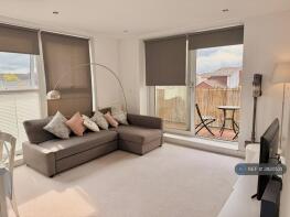 Flat 5, Cygnet House, Drake Way, Reading RG2 0NX