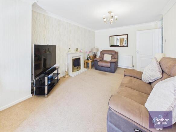 Lounge / Dining Room