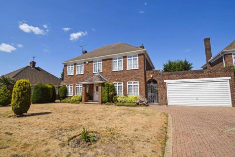 The Fairway, Burnham, Buckinghamshire, SL1
