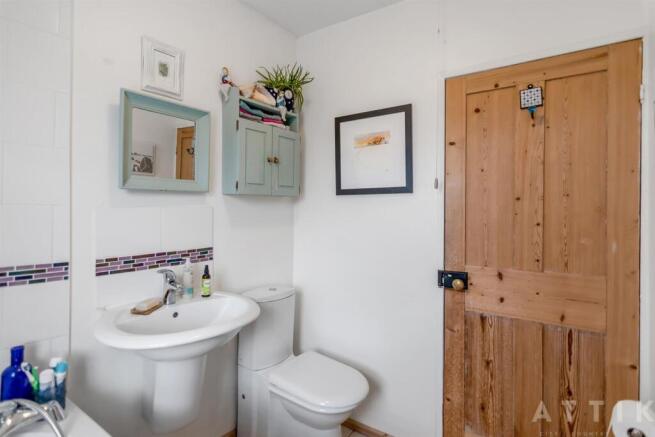 Attik 9 St Johns Road, Bungay NR35, 1DH (7).jpg
