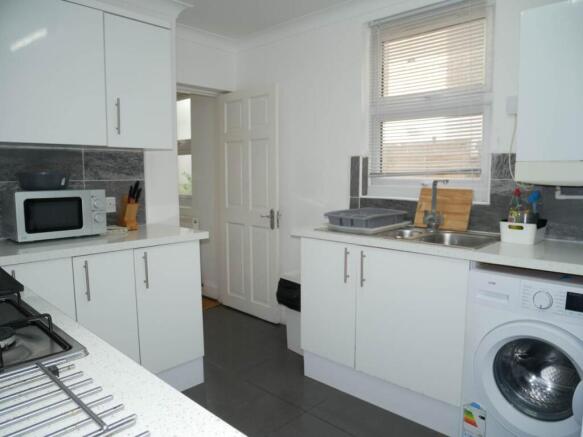 Kitchen 1