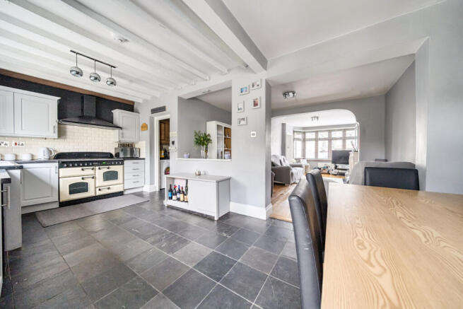 Kitchen/Dining