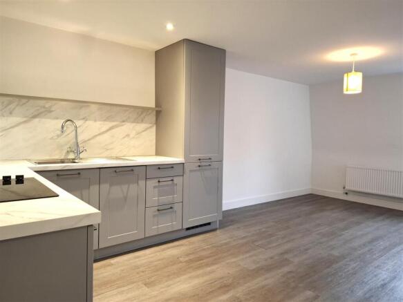 Kitchen area.jpg