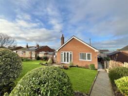 96, Greenacres, Nottingham NG17 7GF