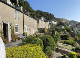 13, Cwlach Street, Llandudno LL30 2HR