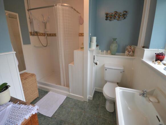 Shower Room / WC