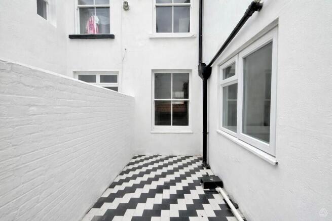 Patio 2