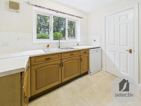 3 bed Detached for sale Image 6