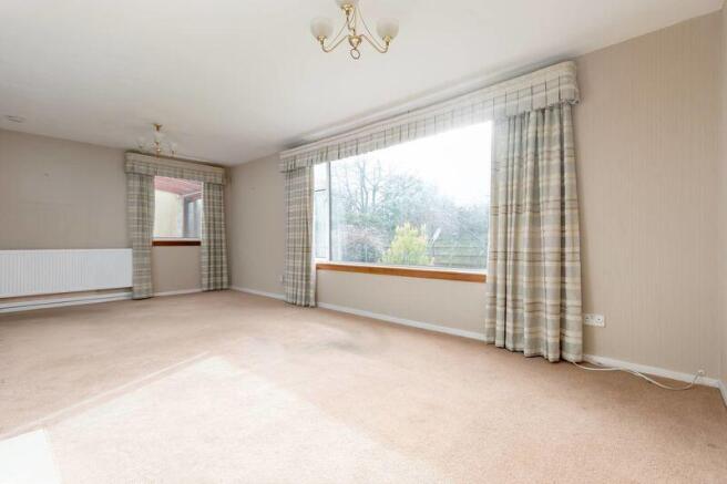 5 Princes Street, Innerleithen, EH44 6JT photo 4