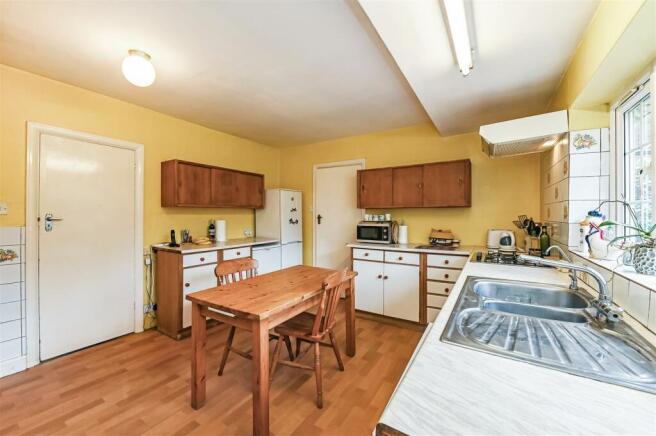 Kitchen/Breakfast Room