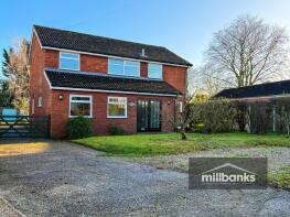 Oaklands, London Road, Attleborough NR17 2DE