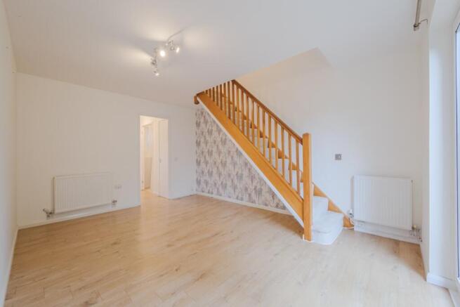 Stratton, Swindon, Wiltshire, SN3 photo 2