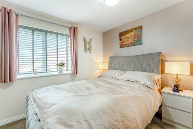 Flint Close-10.jpg