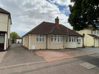 Eyhurst Avenue, Elm Park, Essex, RM12 4RA